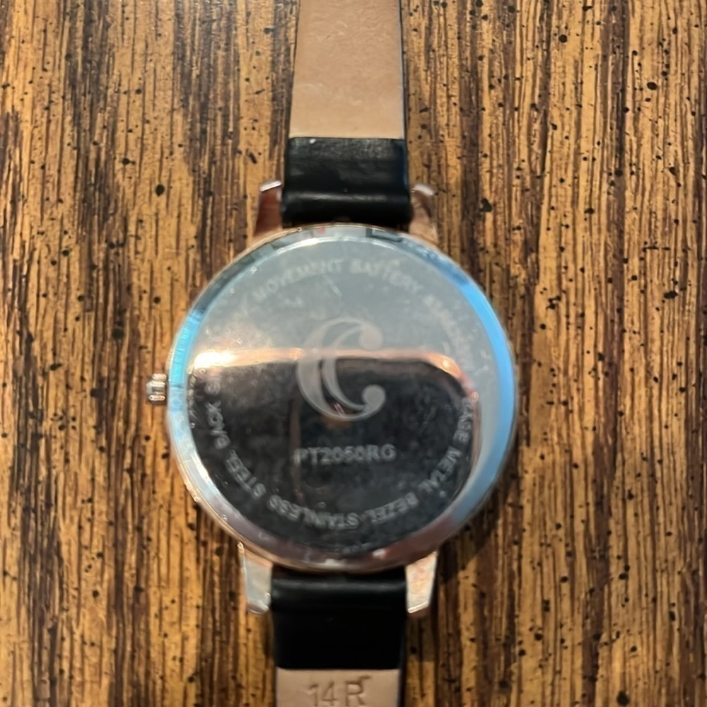 C Stainless Steel Unisex Watch, Genuine Leater 14R - Picture 3 of 6